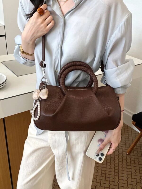 0ccb23fa-026b-4ec6-80f8-d726491e634d-Max-Origin.jpg Top Handle Crossbody Bag