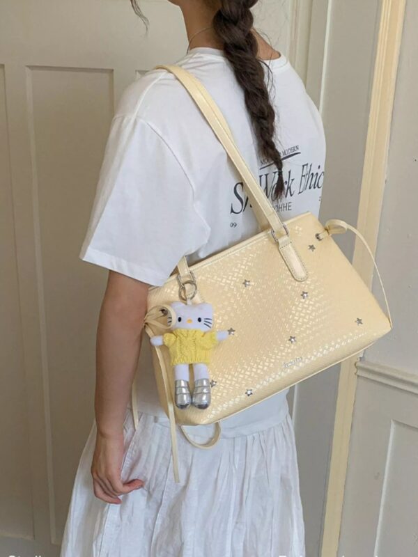 72d3e813-a572-442a-bbee-587aa11045a2-Max-Origin.jpg PU Leather Convertible Tote Bag