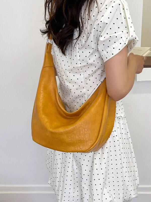 95f0ee78-b38a-44d1-86a6-185c8f2c2c0b-Max-Origin.jpg PU Leather Crossbody Bag
