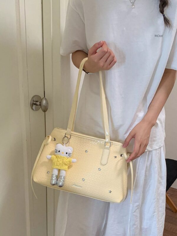 9bb96ae7-2b58-414d-b9bd-adef72fe2f10-Max-Origin.jpg PU Leather Convertible Tote Bag