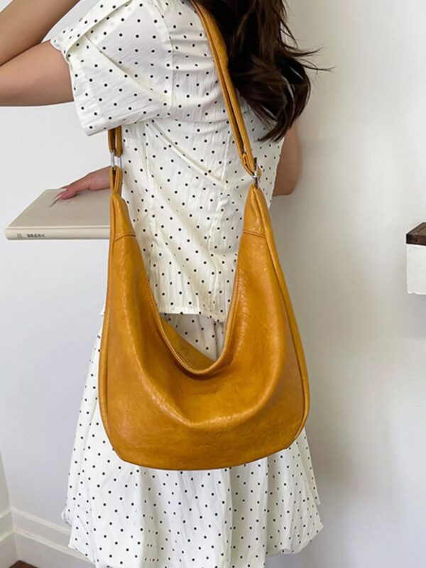 a7f0ddbc-189a-4ebd-b6cd-4c0672da8cbc-Max-Origin.jpg PU Leather Crossbody Bag